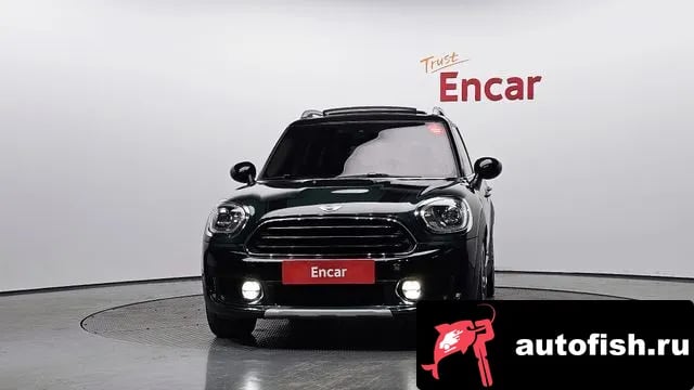 Mini Countryman Cooper D Country Man 2018 года - вид 3