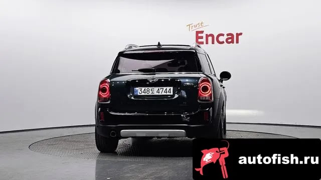 Mini Countryman Cooper D Country Man 2018 года - вид 4
