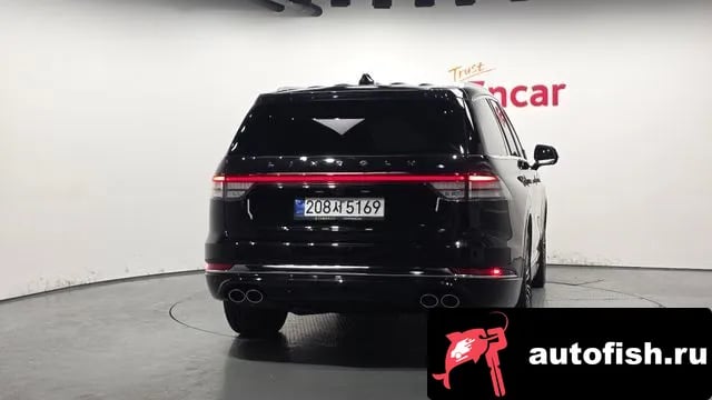 Lincoln Aviator Aviator 2nd generation 2025 года - вид 4