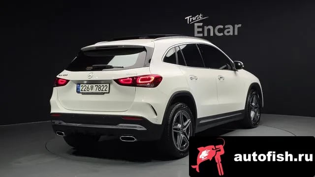 Mercedes-Benz GLA-Class GLA - Class H247 2021 года - вид 2