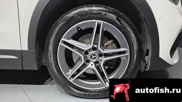 Mercedes-Benz GLA-Class GLA - Class H247 2021 года - вид 5