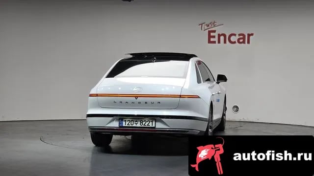 Hyundai Grandeur Granger (GN7) 2024 года - вид 3