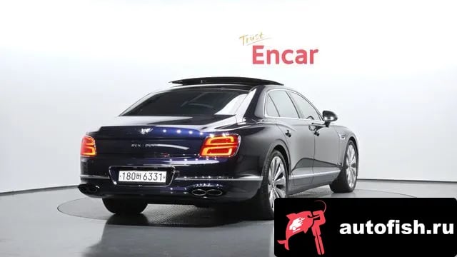 Bentley Flying Spur Flying Spur 3rd Generation 2021 года - вид 2
