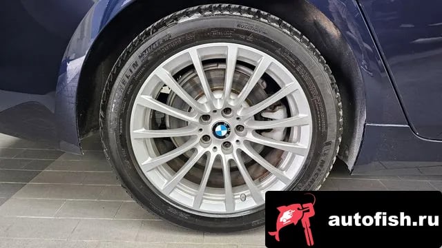 BMW 5-Series 5 Series (G30) 2019 года - вид 5