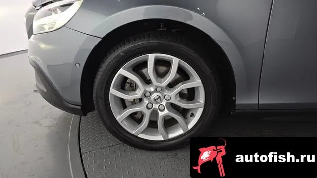 Volvo V40 V40 Cross-Country 2018 года - вид 5