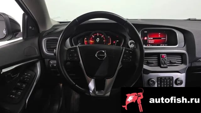 Volvo V40 V40 Cross-Country 2018 года - похожие автомобили