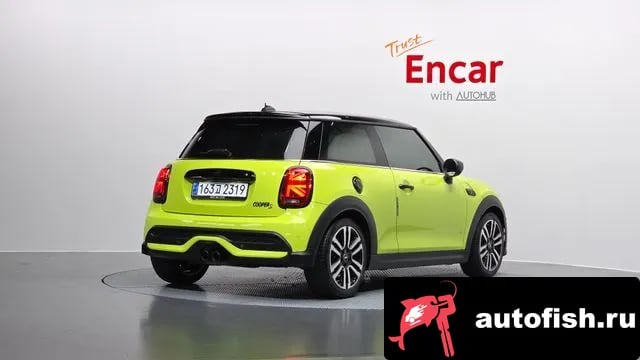 Mini Cooper Cooper S 2024 года - вид 2