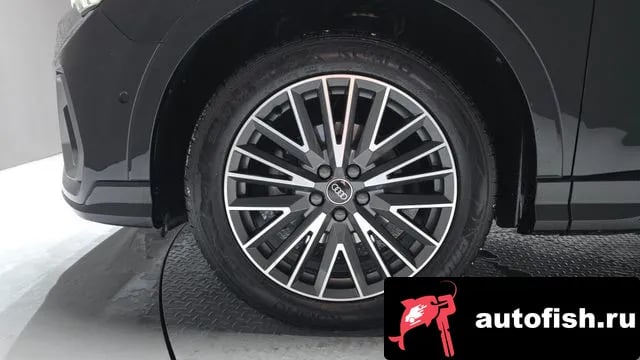 Audi Q3 Q3 (F3) 2022 года - вид 5