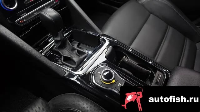 Renault Korea (Samsung) SM6 SM6 2018 года - похожие автомобили