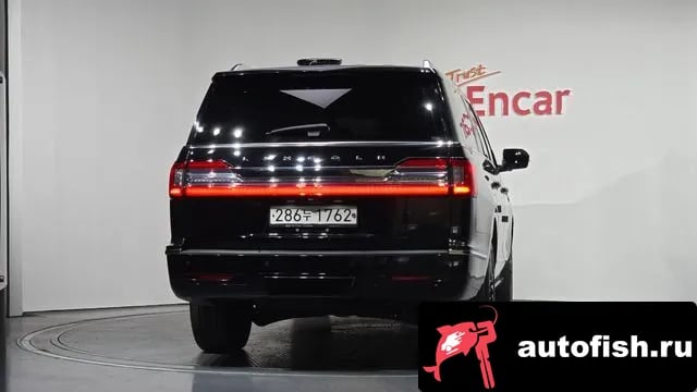 Lincoln Navigator Navigator 4th generation 2020 года - вид 4