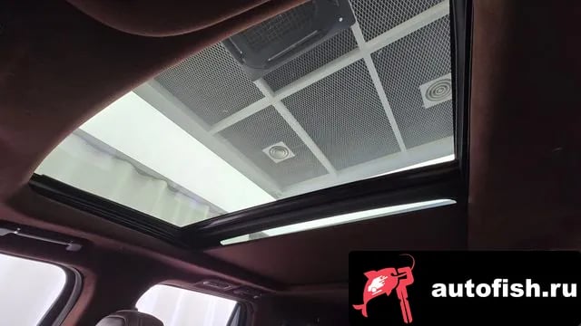 Lincoln Navigator Navigator 4th generation 2020 года - похожие автомобили