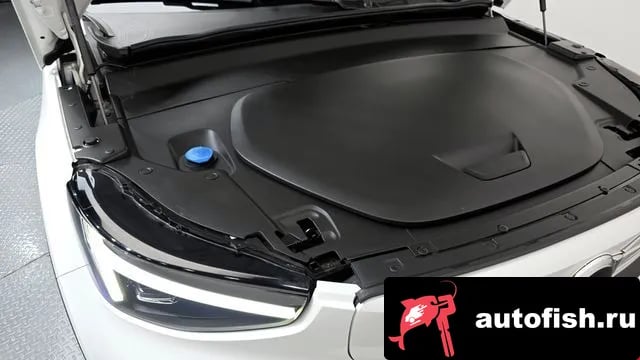 Volvo XC40 XC40 Richards 2022 года - вид 6