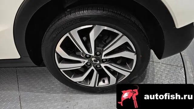 KG Mobility (Ssangyong) TIBOLI Berry New Tivoli 2019 года - вид 5