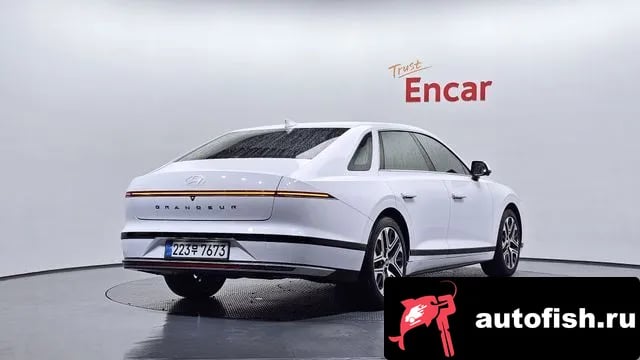 Hyundai Grandeur Granger (GN7) 2024 года - вид 2