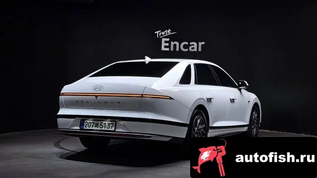 Hyundai Grandeur Granger (GN7) 2025 года - вид 2