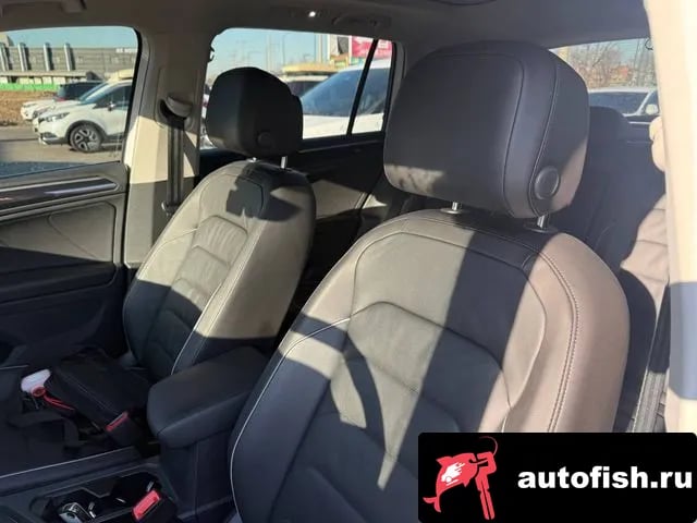Volkswagen Tiguan Tiguan second Generation 2022 года - вид 6