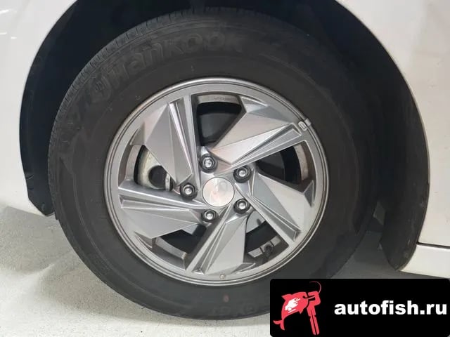 Hyundai AVANTE The New Avante (CN7) 2024 года - вид 5