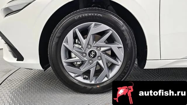 Hyundai AVANTE The New Avante (CN7) 2025 года - вид 5