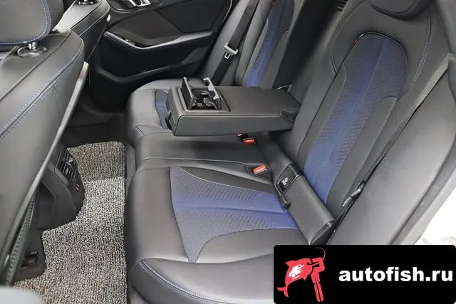 BMW 2-Series 2 Series Gran Coupe (F44) 2023 года - похожие автомобили