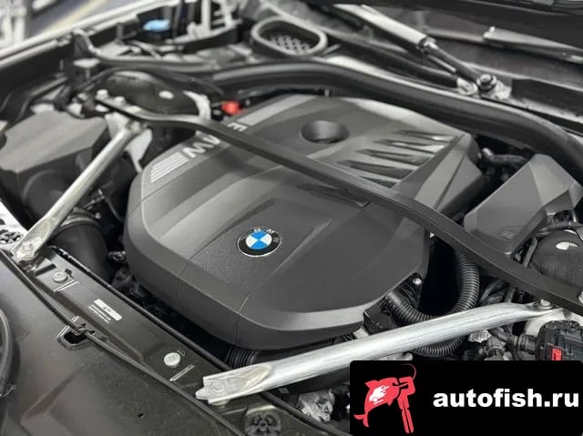 BMW 7-Series 7 Series (G70) 2025 года - похожие автомобили