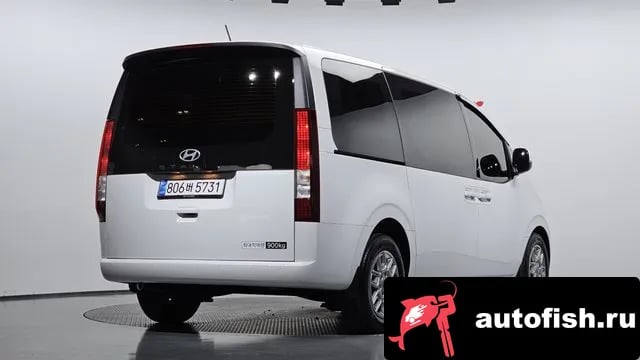 Hyundai Staria Staria 2025 года - вид 2