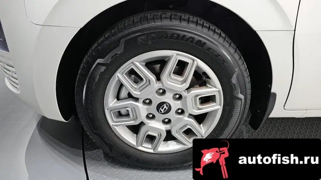 Hyundai Staria Staria 2025 года - вид 5