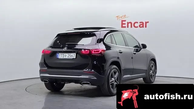 Mercedes-Benz GLA-Class GLA - Class H247 2020 года - вид 2