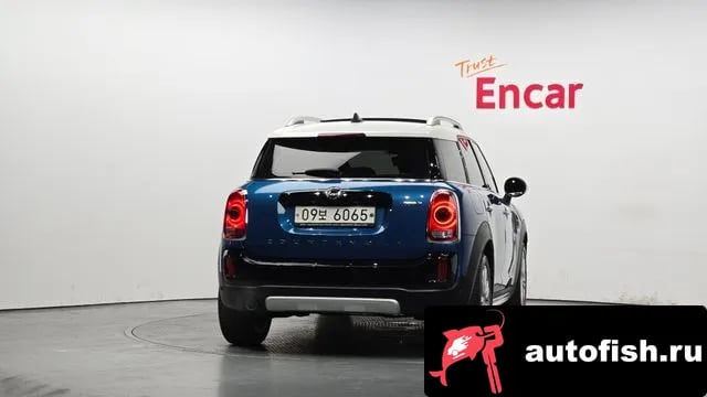 Mini Countryman Cooper Country Man 2019 года - вид 4