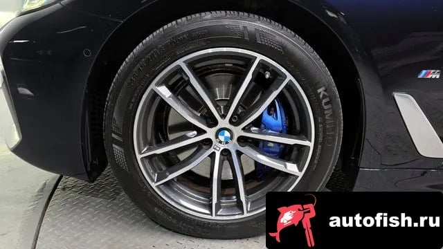 BMW 5-Series 5 Series (G30) 2021 года - вид 5