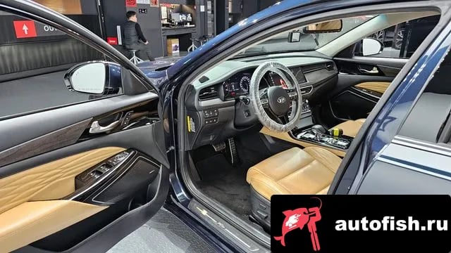 Kia K7 K7 Premier 2019 года - похожие автомобили