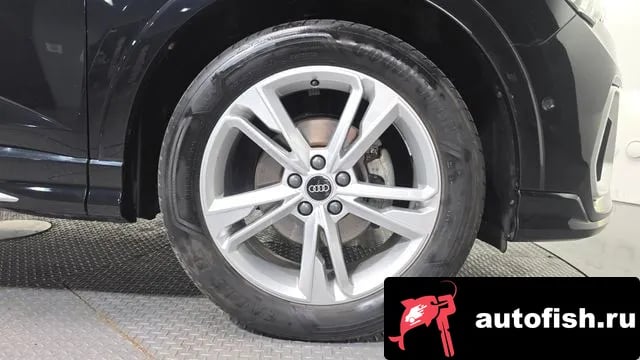 Audi Q3 Q3 (F3) 2022 года - вид 5
