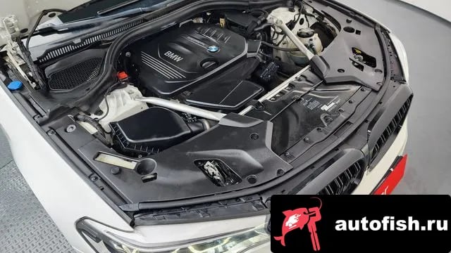 BMW 5-Series 5 Series (G30) 2018 года - вид 6