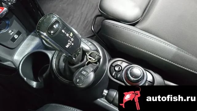 Mini Cooper Cooper 2024 года - похожие автомобили