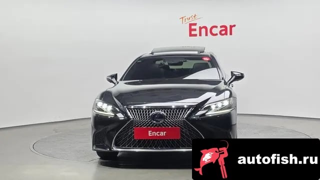 Lexus LS LS500h 5th generation 2018 года - вид 3