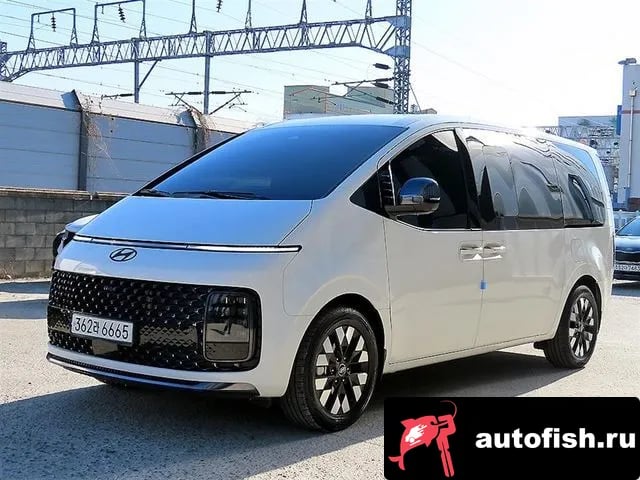 Hyundai Staria Staria 2024 года - похожие автомобили