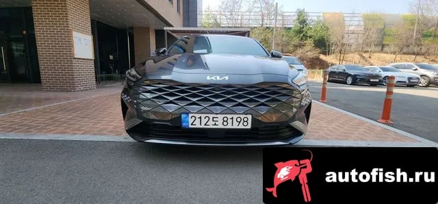 Kia K8 K8 Hybrid 2023 года - автомобиль из Южной Кореи