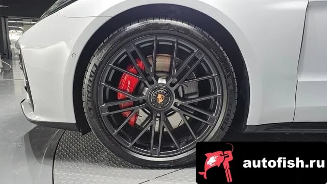 Porsche Panamera Panamera (976) 2025 года - вид 5
