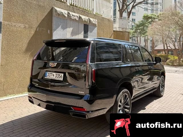 Cadillac Escalade Escalade 5th Generation 2022 года - вид 2
