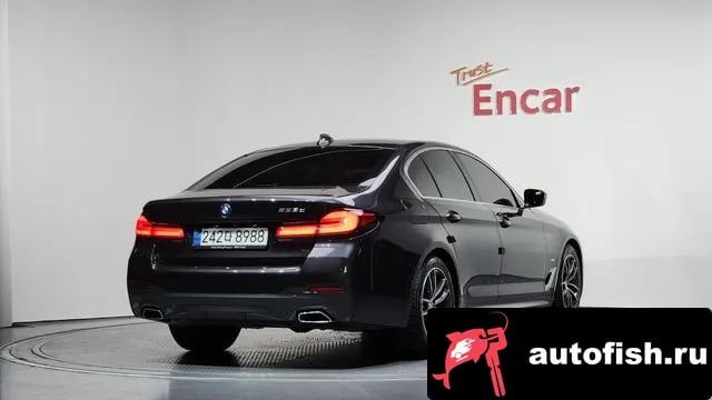 BMW 5-Series 5 Series (G30) 2021 года - вид 2