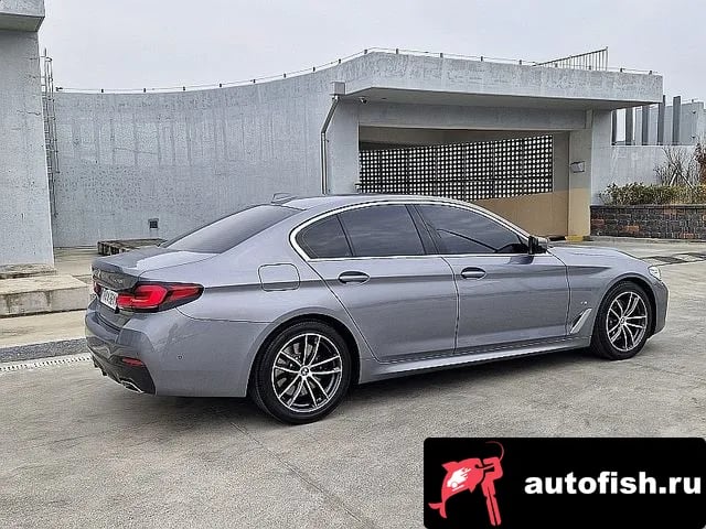 BMW 5-Series 5 Series (G30) 2023 года - вид 4