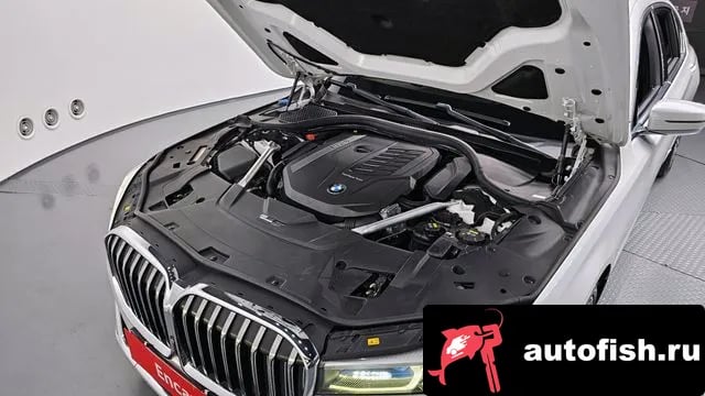 BMW 7-Series 7 Series (G11) 2019 года - вид 6