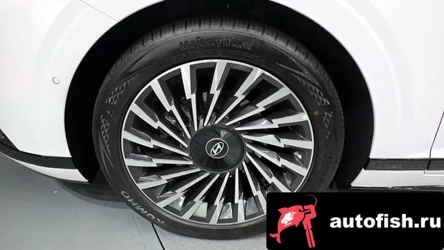 Hyundai Grandeur Granger Hybrid (GN7) 2025 года - вид 5