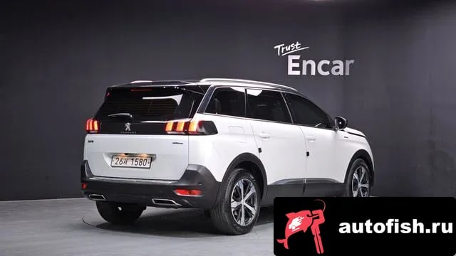 Peugeot 5008 5008 second generation 2018 года - вид 2