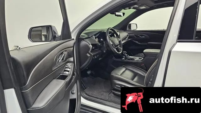 Chevrolet (GM Daewoo) Traverse Traverse 2022 года - похожие автомобили