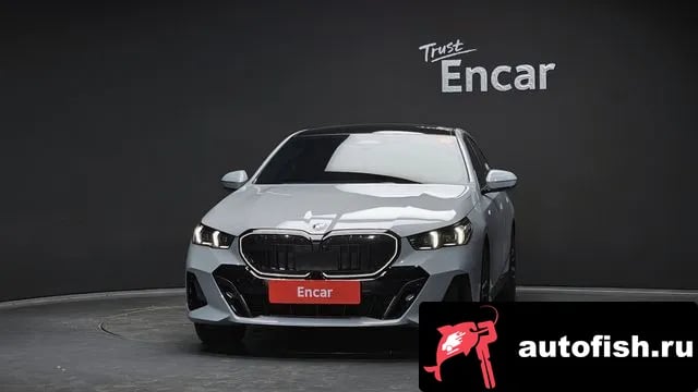 BMW 5-Series 5 Series (G60) 2024 года - вид 3