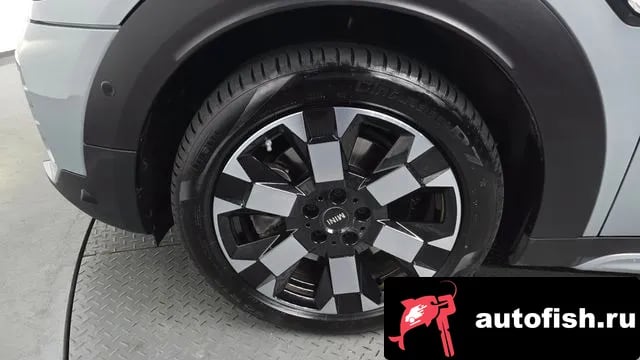 Mini Countryman Cooper S Country Man 2022 года - вид 4