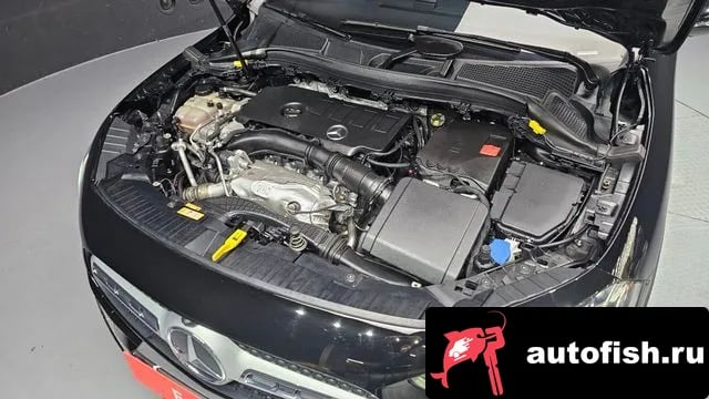 Mercedes-Benz GLA-Class GLA - Class H247 2020 года - вид 6