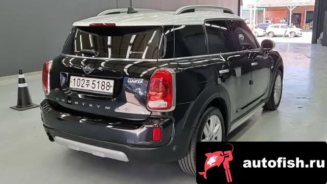 Mini Countryman Cooper Country Man 2019 года - вид 2