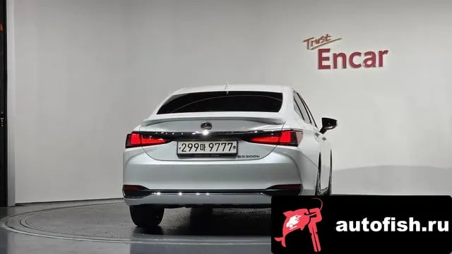 Lexus ES ES300h 7th generation 2023 года - вид 4