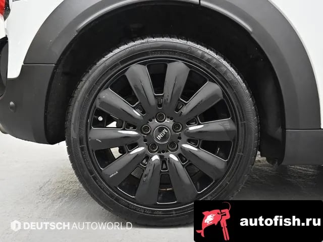 Mini Countryman Cooper S Country Man 2019 года - вид 5